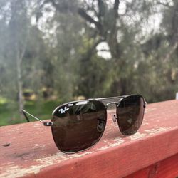 Ray-Ban RB3136 Caravan Sunglasses Gunmetal Green