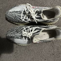 Yeezy Adidas Boost 350 V2 Zebra