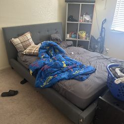 Queen Bed