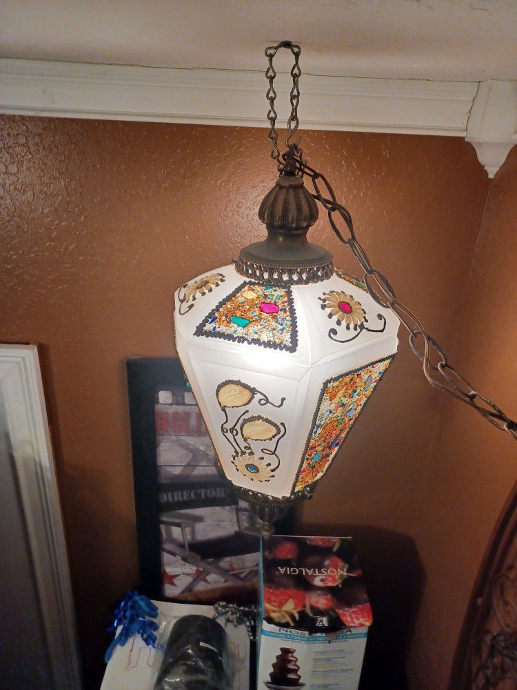 Swag Vintage Lamp  Alsome Condition  Over 50 Years Old 