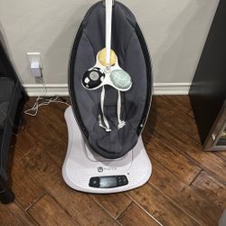 4moms MamaRoo Swing