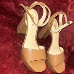 Guess Platforms 