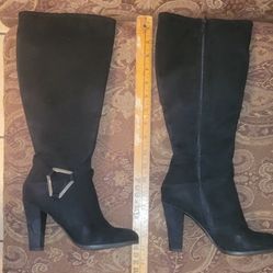 Black High Heeled Boots