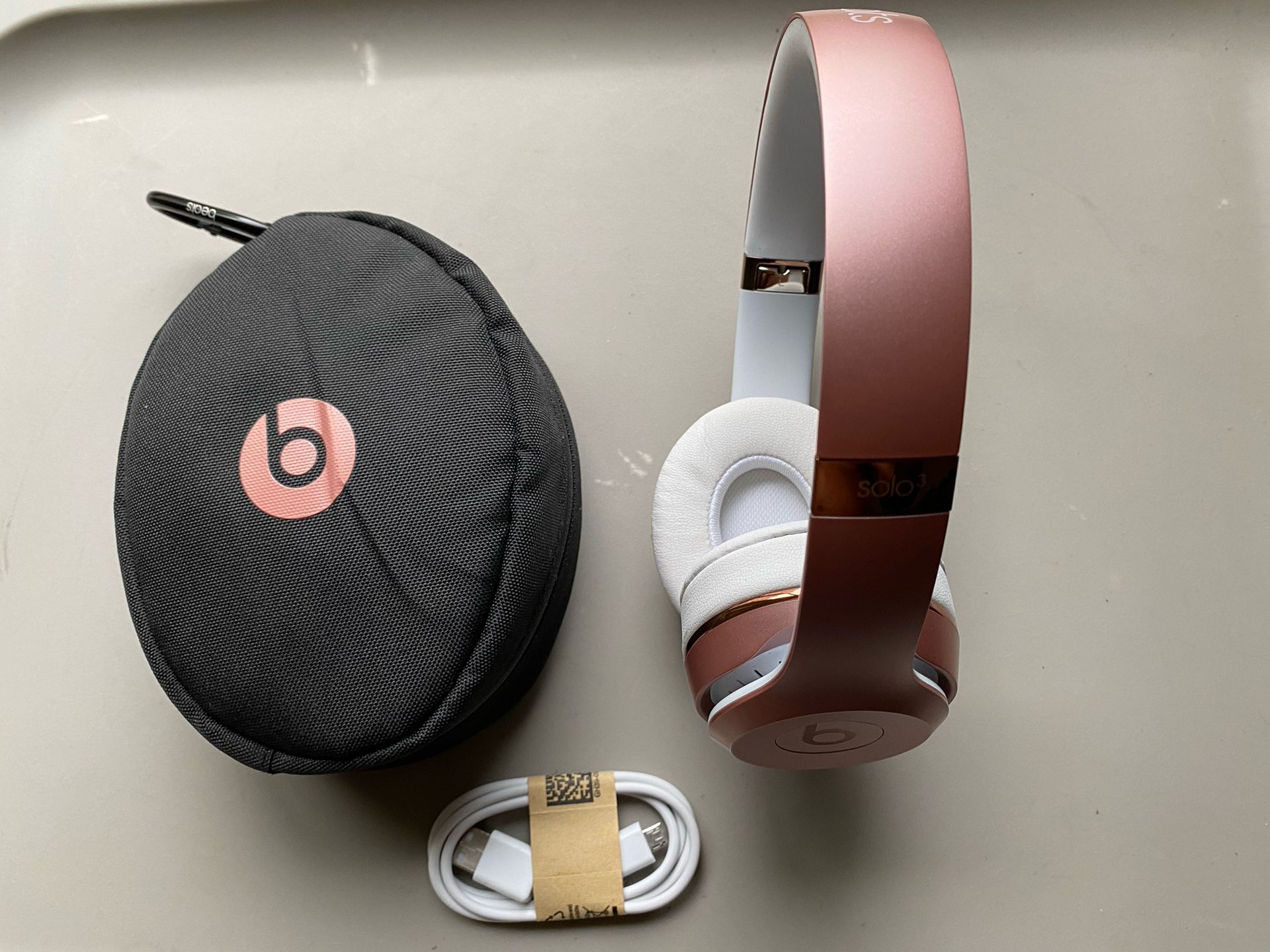 Beats Solo 3 Wireless Headphones