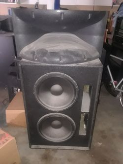 Giant speaker