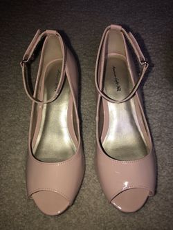 Pink American eagle heels