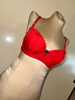 New women’s  Victoria’s Secret vintage non-padded bra (36D)