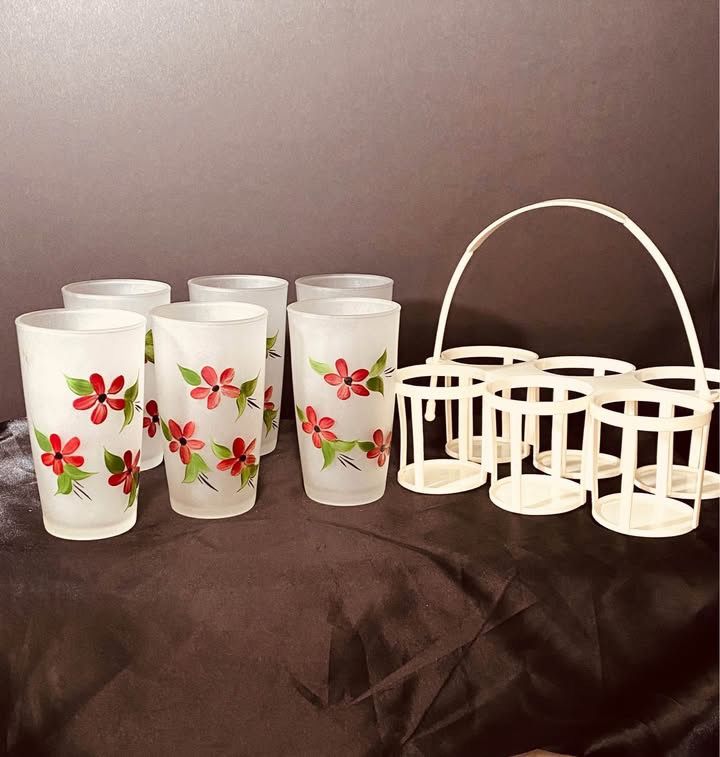 Super nice 1950's Frosted  Hand Painted Tumbler Set, with RARE Plastic Caddy