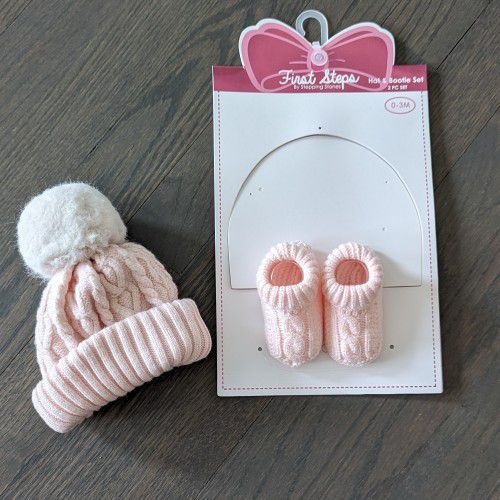 Stepping Stones 2-Piece Hat & Bootie Set, Pink / White, 0-3 Months