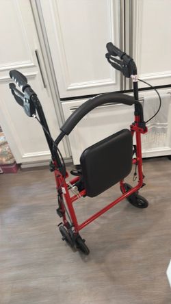 Drive walk with seat
