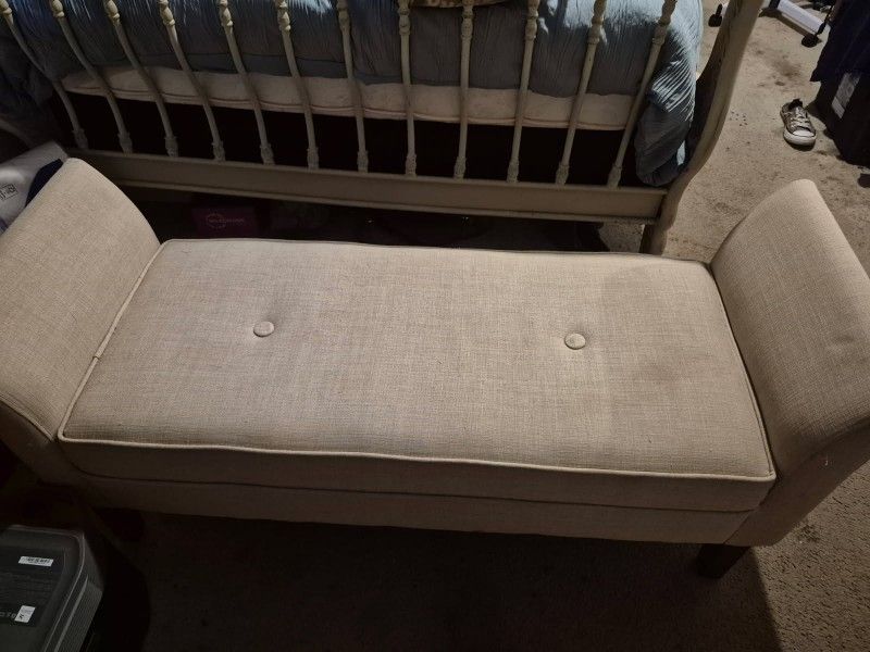 Upholstered Bed Bench