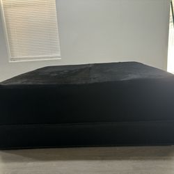 table/ ottoman 
