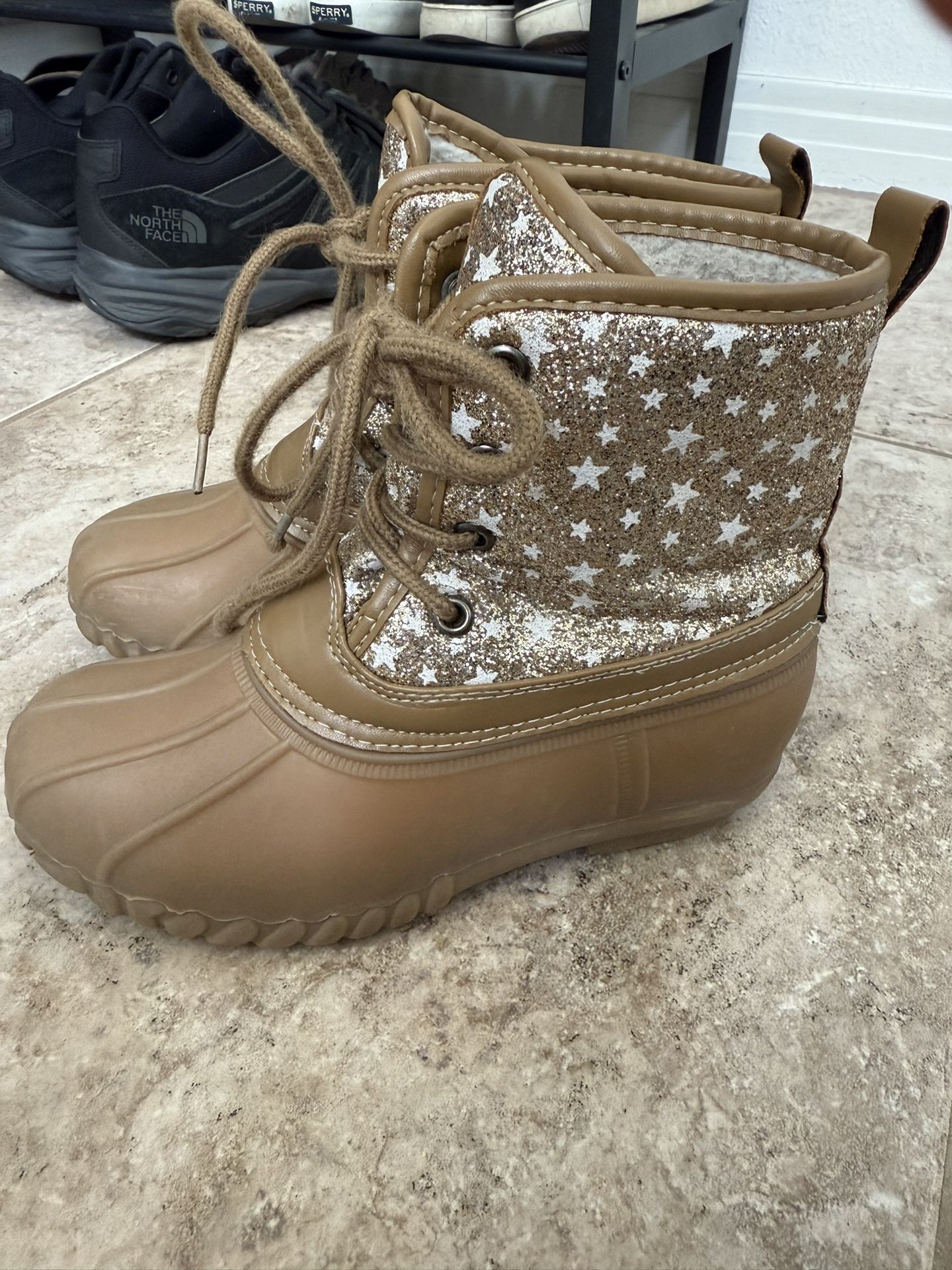 Girls Snow Boot Size 1