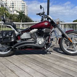 2008 Harley Davidson Rocker Under 12k Miles Near perfect ** Yes Financing **