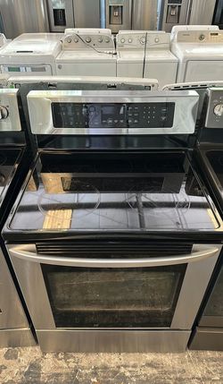 LG Stainless Electric Range SmoothTop