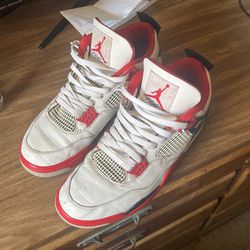Jordan 4s