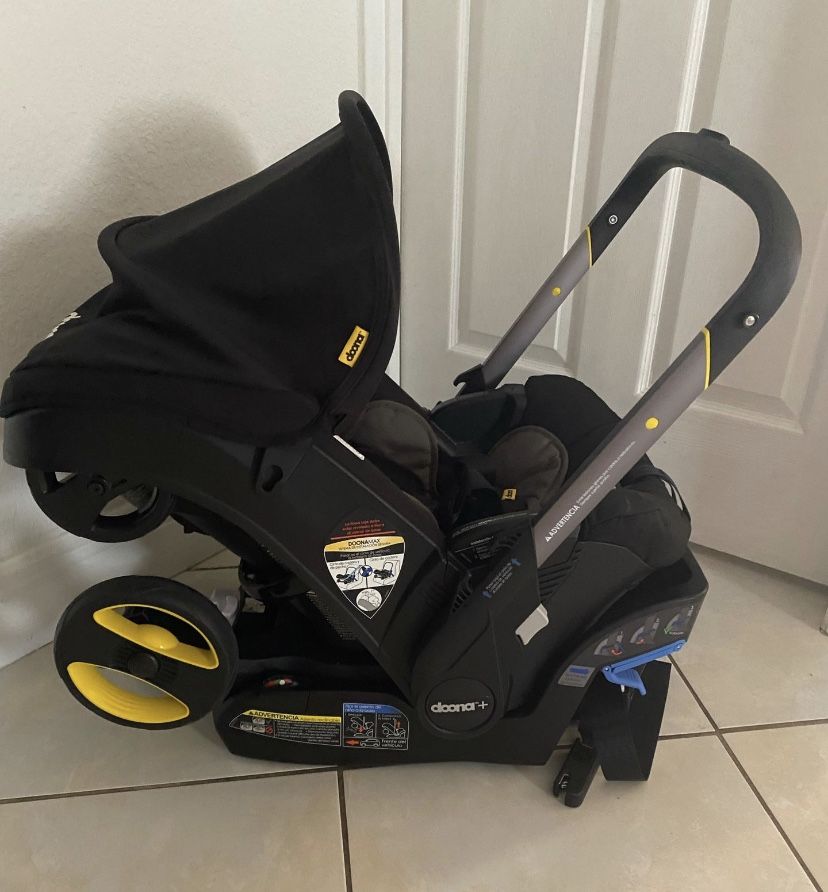 Doona Stroller With Base