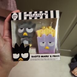 Sanrio Hello Kitty & Friends Badtz-Maru & Fries Figurine Set
Track
