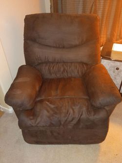 Super Comfortable Chocolate Brown Recliner Chair