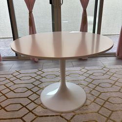 IKEA Dining Room Table 