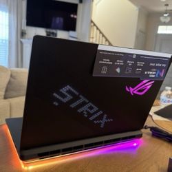Asus Rog Strix Scar 16" Gaming Laptop 