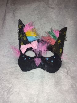 Therian mask with tail