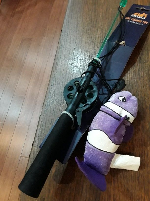 Brand New Cat Fishing Toy In Weeki Wachee Spring Hill