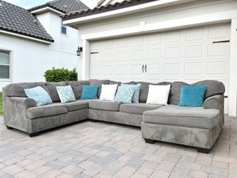 Large Sectional Couch 