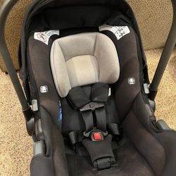 Nuna Pipa Rx Car Seat $70  •• Nuna LEAF Rocked 