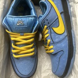 Nike SB Dunk Low Powerpuff Buttercup Size 9.5 New