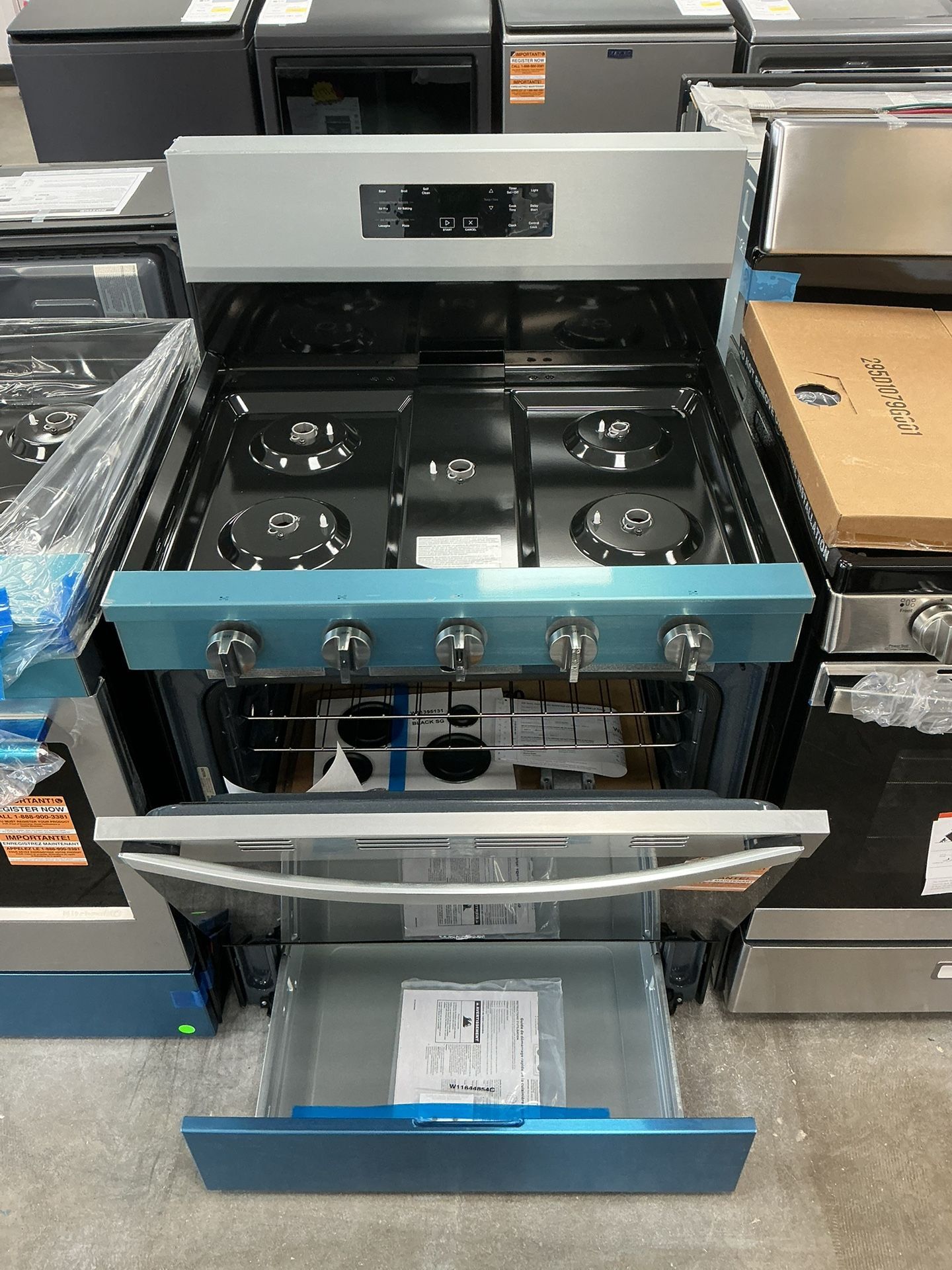 Whirlpool 30 inch 5 Burners Freestanding Gas Range w/Air Cooking Tech