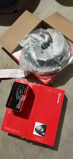 Brembo OEM replacement rear brakes for 08-14 WRX