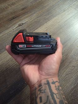 Milwaukee M18 2.0 battery