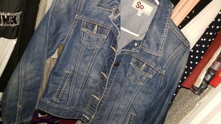 Jean jacket size M (girls)