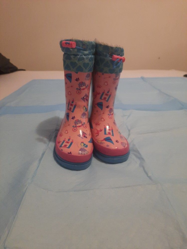 Lily and Dan Rainboots 