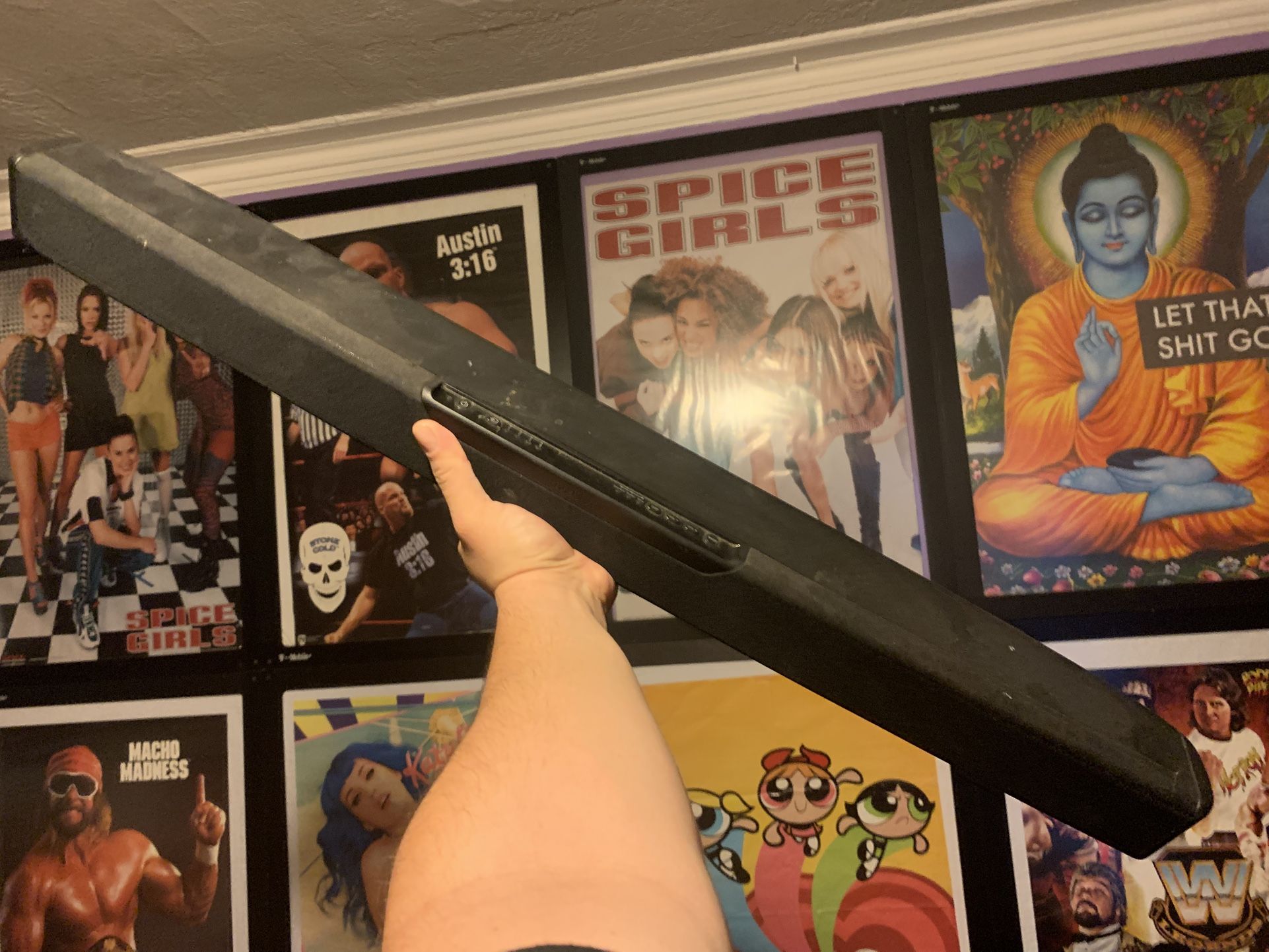 Insignia 28 Inch Soundbar With bass