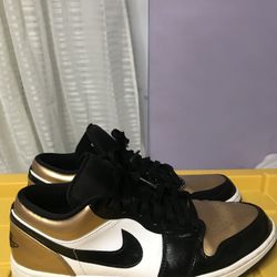 Jordan 1 Low “gold Toe” Size 12