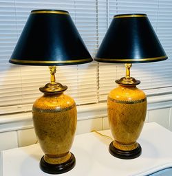 PAIR OF ORIENTAL ACCENT LAMPS