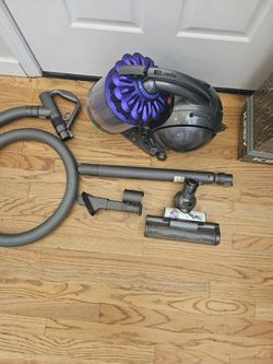 New Cond FILTER QUEEN 360SS VACUUM  , ATTACHMENT  , AMAZING POWER SUCES. WORKS EXCELLENT  D