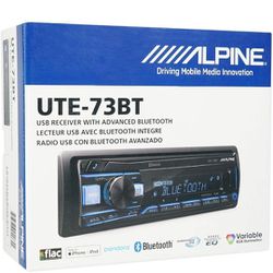 Alpine UTE-73BT Digital Media Bluetooth Car Stereo Receiver w/USB+ Absolute AUX Cable