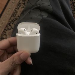 AirPods