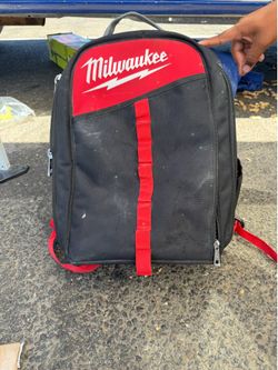 Milwaukee 14 in. Low Profile Tool Backpack