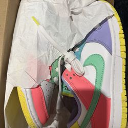 nike dunk brand new