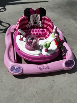 Minnie Mouse Walker