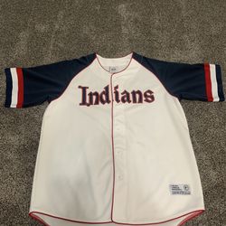 Vintage Cleveland Indians Jersey for Sale in Lyndhurst, OH - OfferUp
