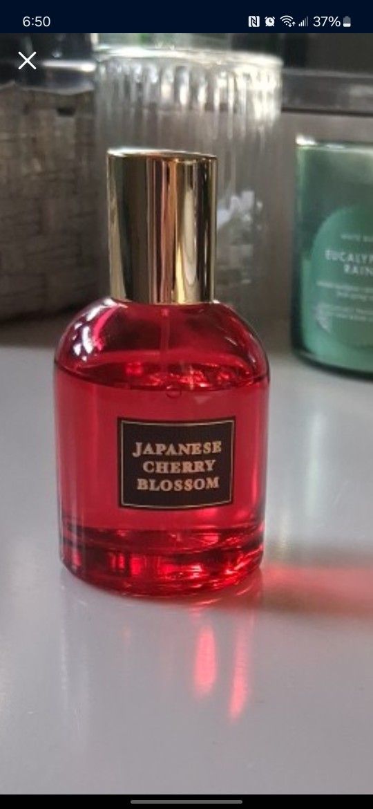 Japanese Cherry Blossom Perfume