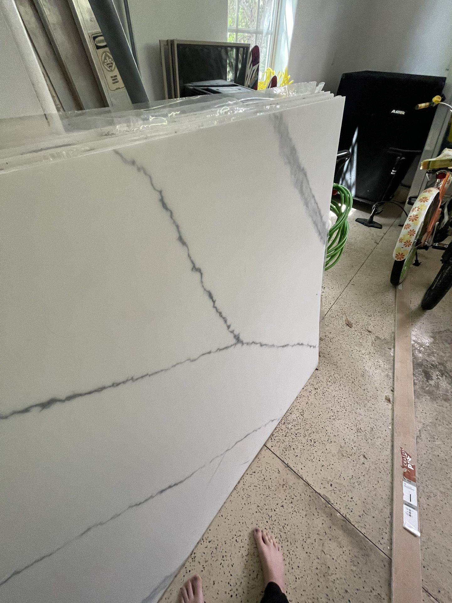 8 Prefabricated Marble Slabs