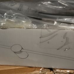 Under Cabinet Or Wall Lighting