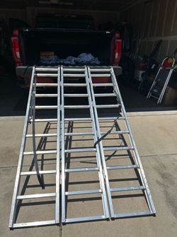 YuTrax Bi-Fold ATV/Motorcycle Ramps