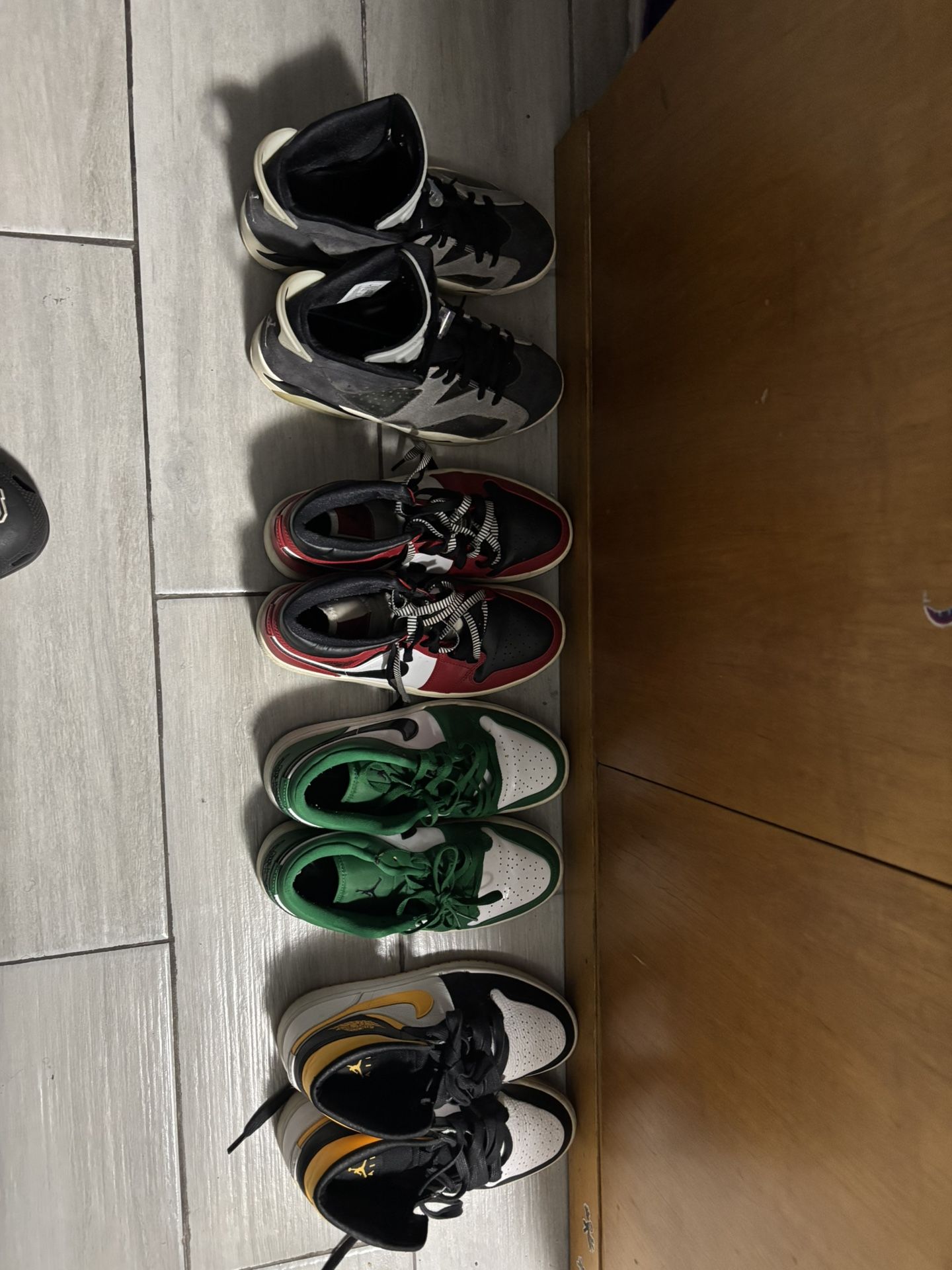 Shoe Lot